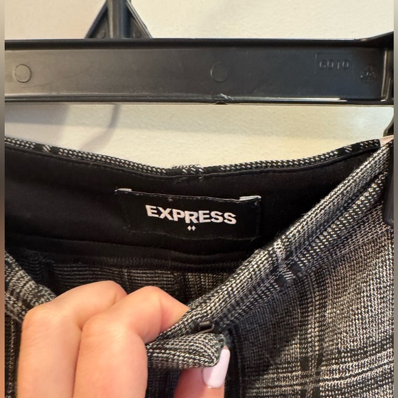Women’s Express Plaid Grey Trousers - Picture 2 of 4